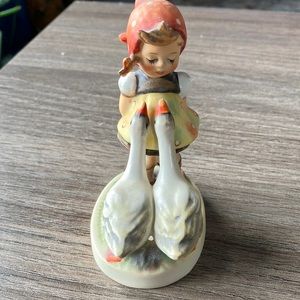 Vintage Goebel Hummel (goose girl)